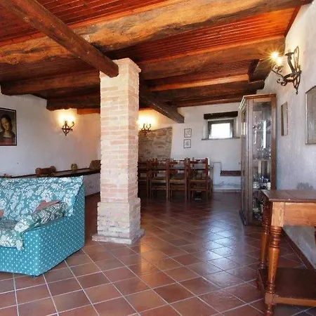 بيت للعطل Fratticiola Selvatica Sleeps 8 Pool Wifi
